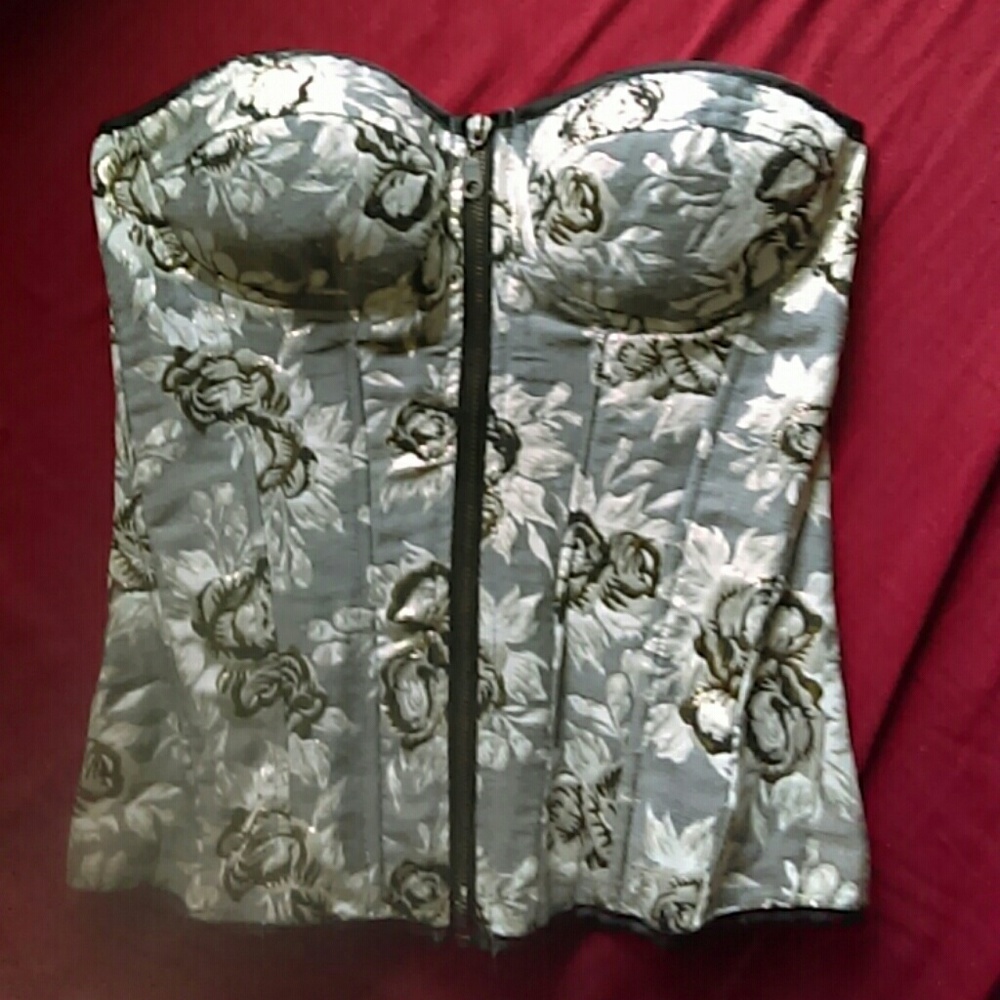 Rose detailed corset top